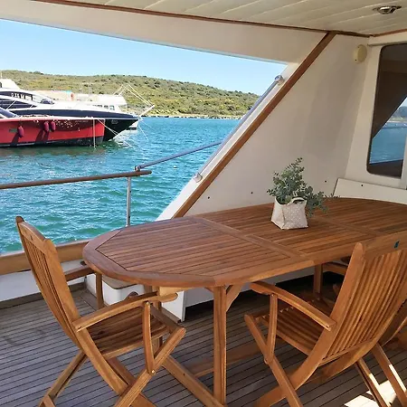 بوتيل Boats & Breakfast Porto Antico One *