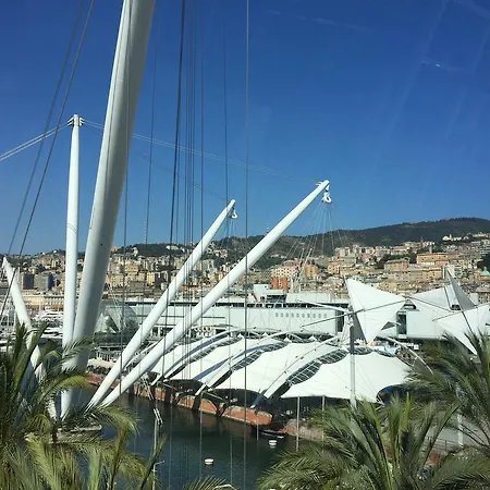Botel Boats & Breakfast Porto Antico One Genoa